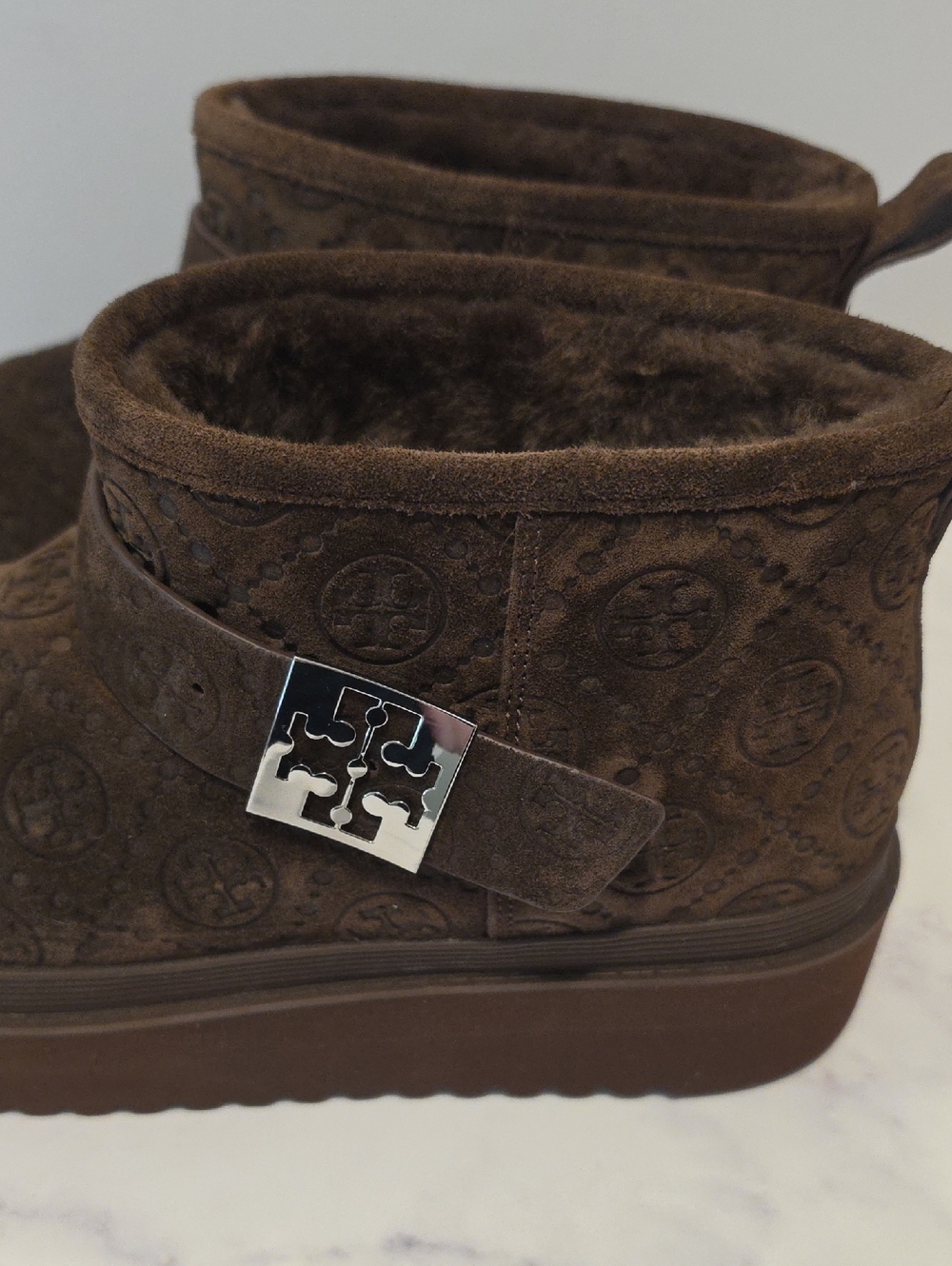 Tory Burch Brown Logo Quilted Shearling-Lined Ankle Boots  Brand New  No Tag - Picture 5 of 10